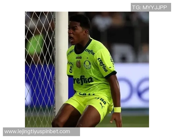 皇马关注17岁墨西哥中场莫拉身价450万欧引发热议 皇马关注17岁墨西哥中场莫拉身价450万欧引发热议