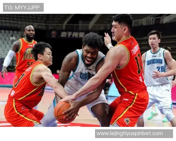 米奇约翰逊盛赞大卫琼斯加西亚适应球队表现出色无所畏惧 米奇约翰逊盛赞大卫琼斯加西亚适应球队表现出色无所畏惧