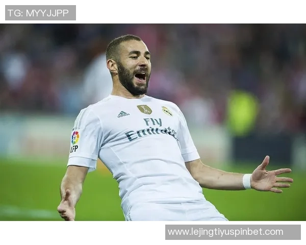 本泽马或将在赛季结束后以自由身离开吉达联合球队 本泽马或将在赛季结束后以自由身离开吉达联合球队